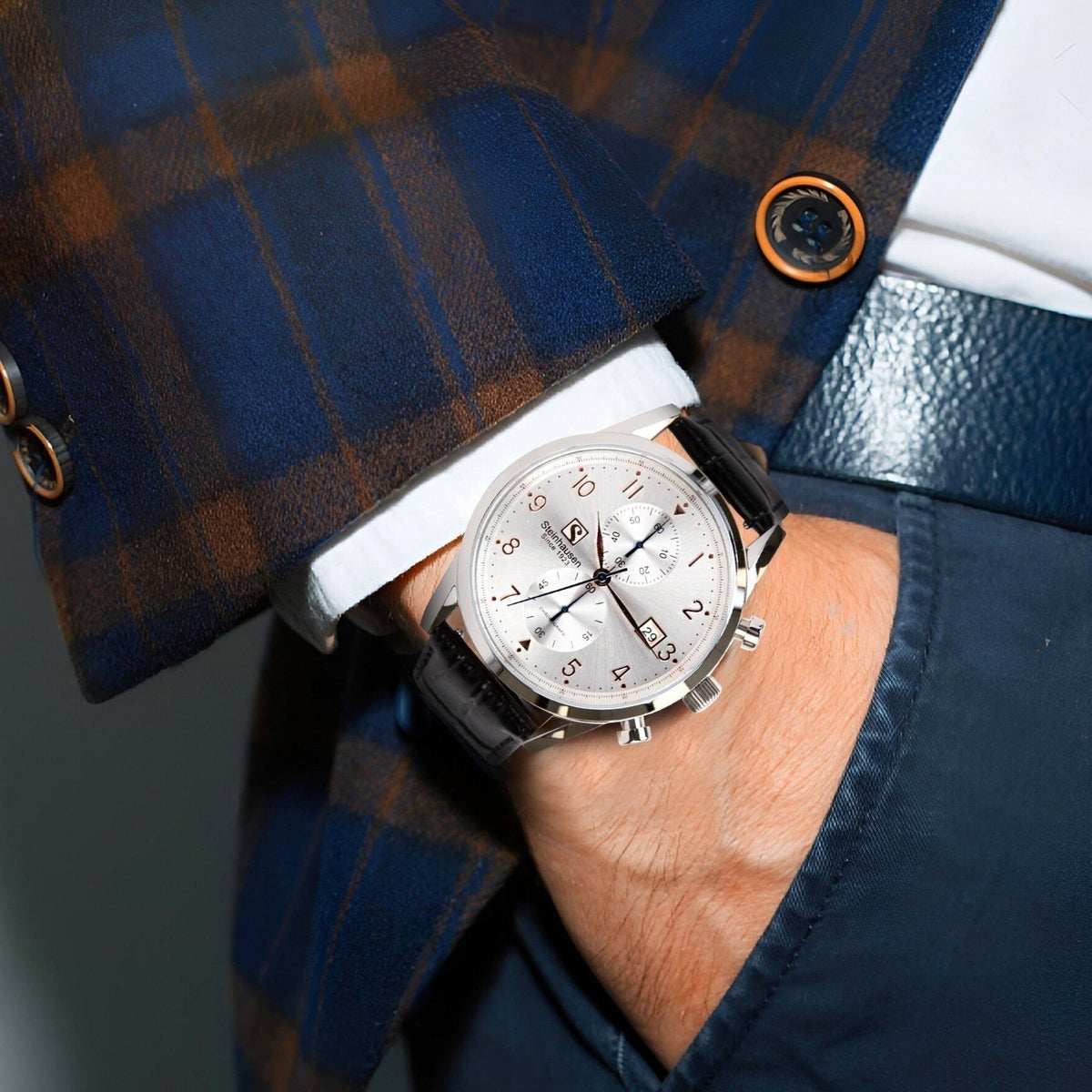 Steinhausen Chronograph, silver dial, black leather strap - view 5
