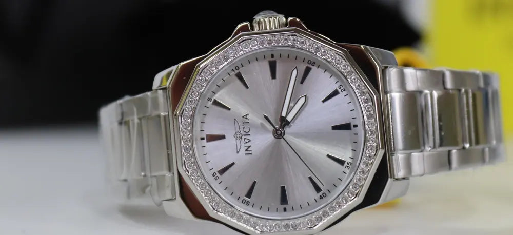 Invicta Speedway women’s, silver dial, steel bracelet (49110)