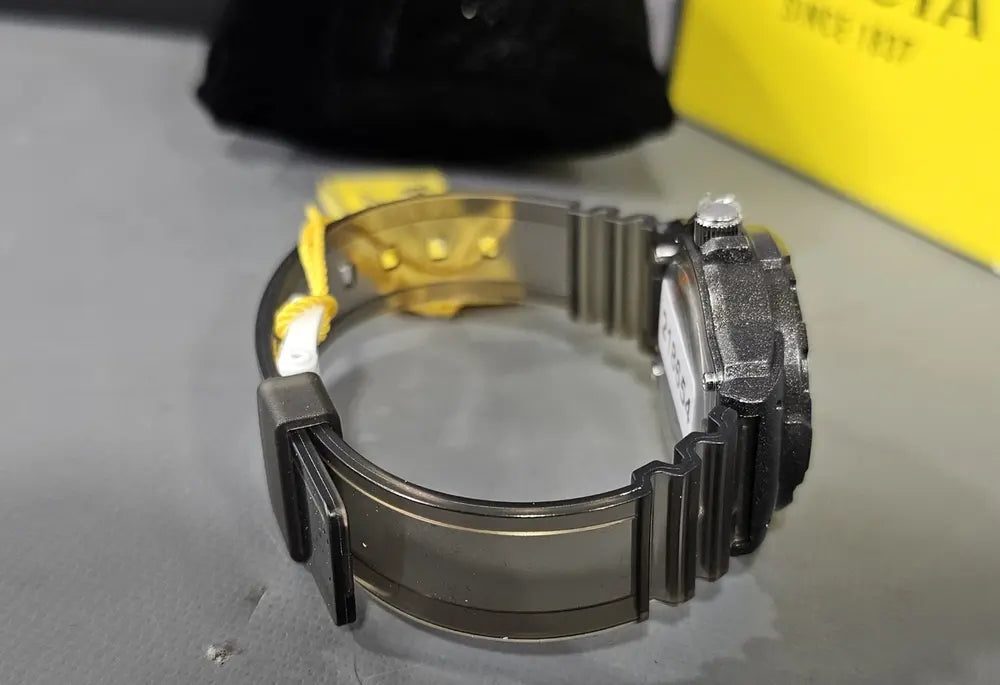 Invicta Celestial Cloud women’s 35mm, transparent black