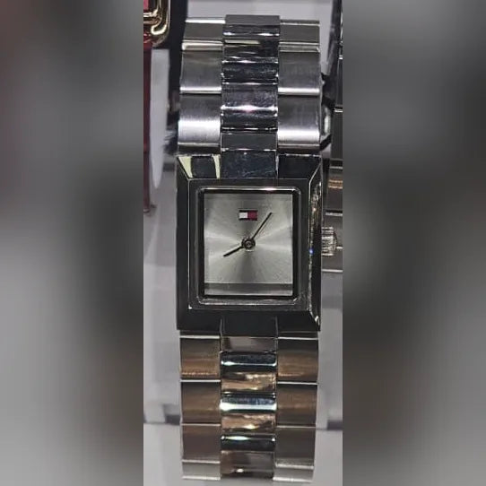 Tommy Hilfiger Silver rectangle, silver dial