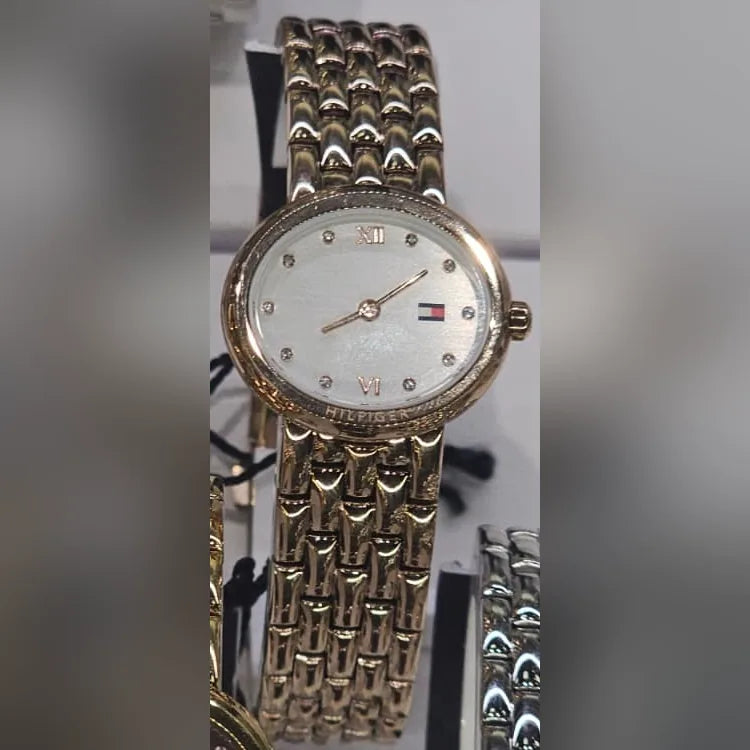 Tommy Hilfiger Rose-gold oval, white dial