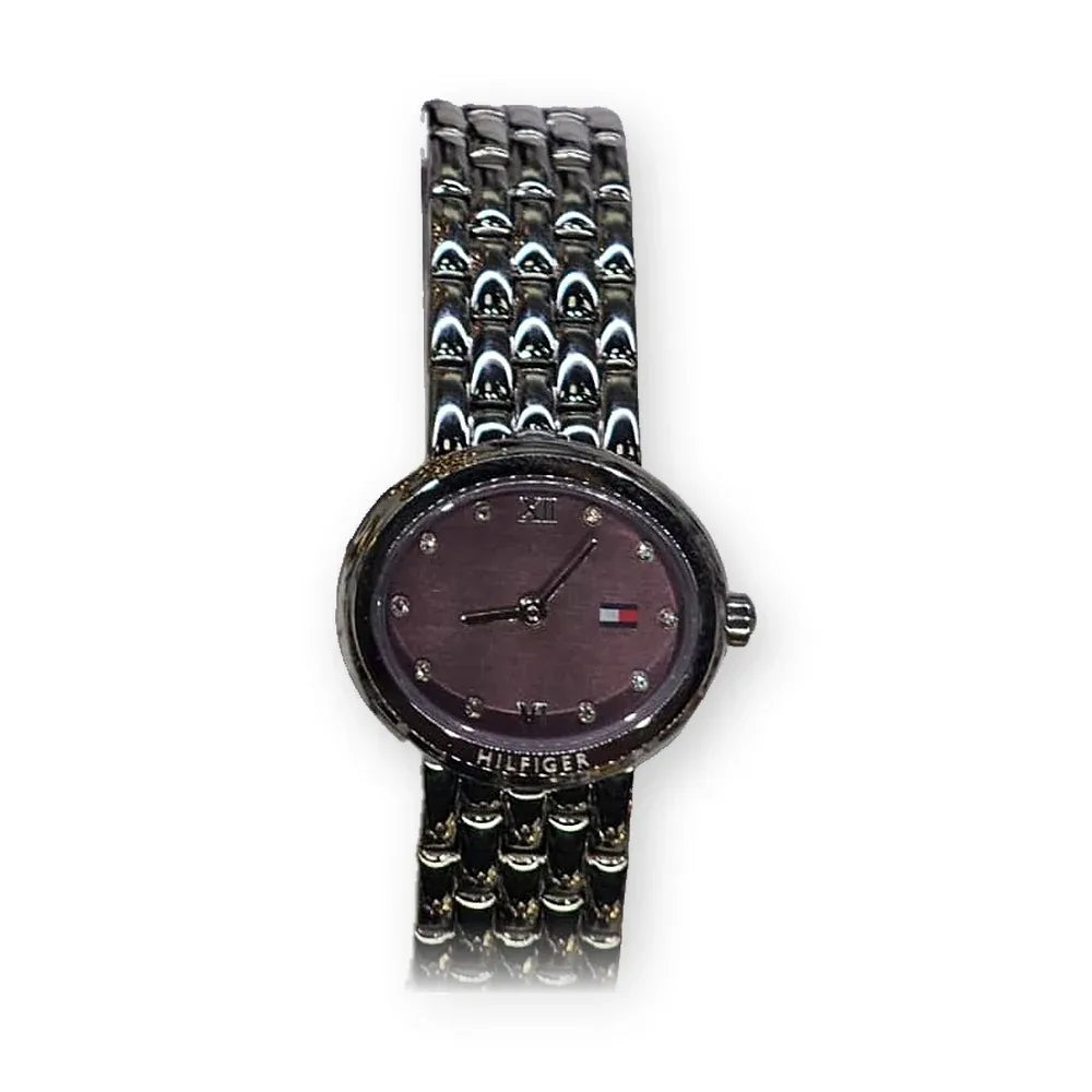Tommy Hilfiger Silver oval, mauve dial