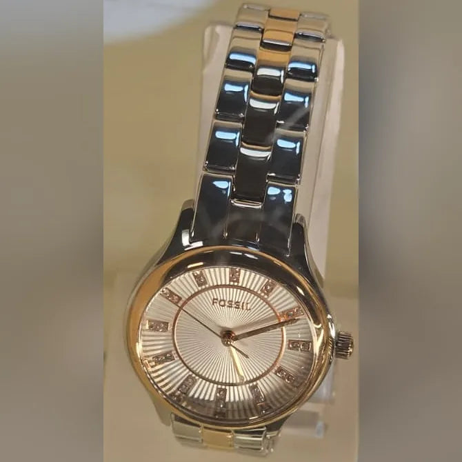 Fossil Two-tone, white Roman dial