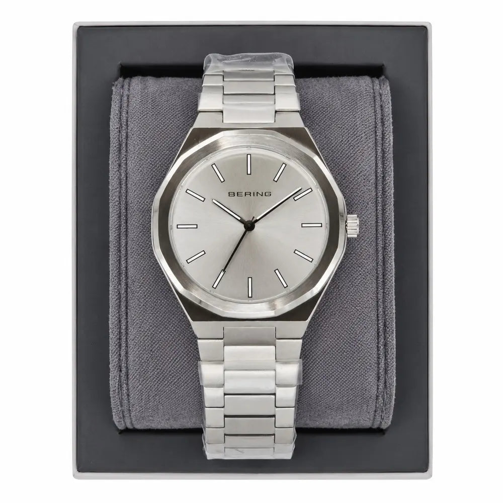 Bering Classic, silver dial, steel bracelet