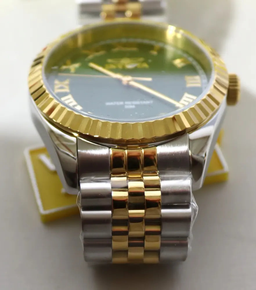 Invicta Specialty Windsor men’s 43mm, gold & steel