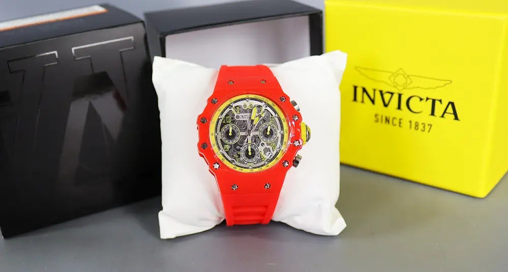 Invicta Racing Valyron chronograph 41mm, red strap