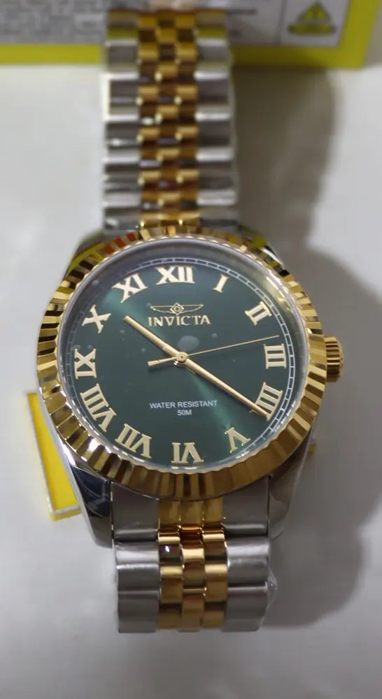 Invicta Specialty Windsor men’s 43mm, gold & steel