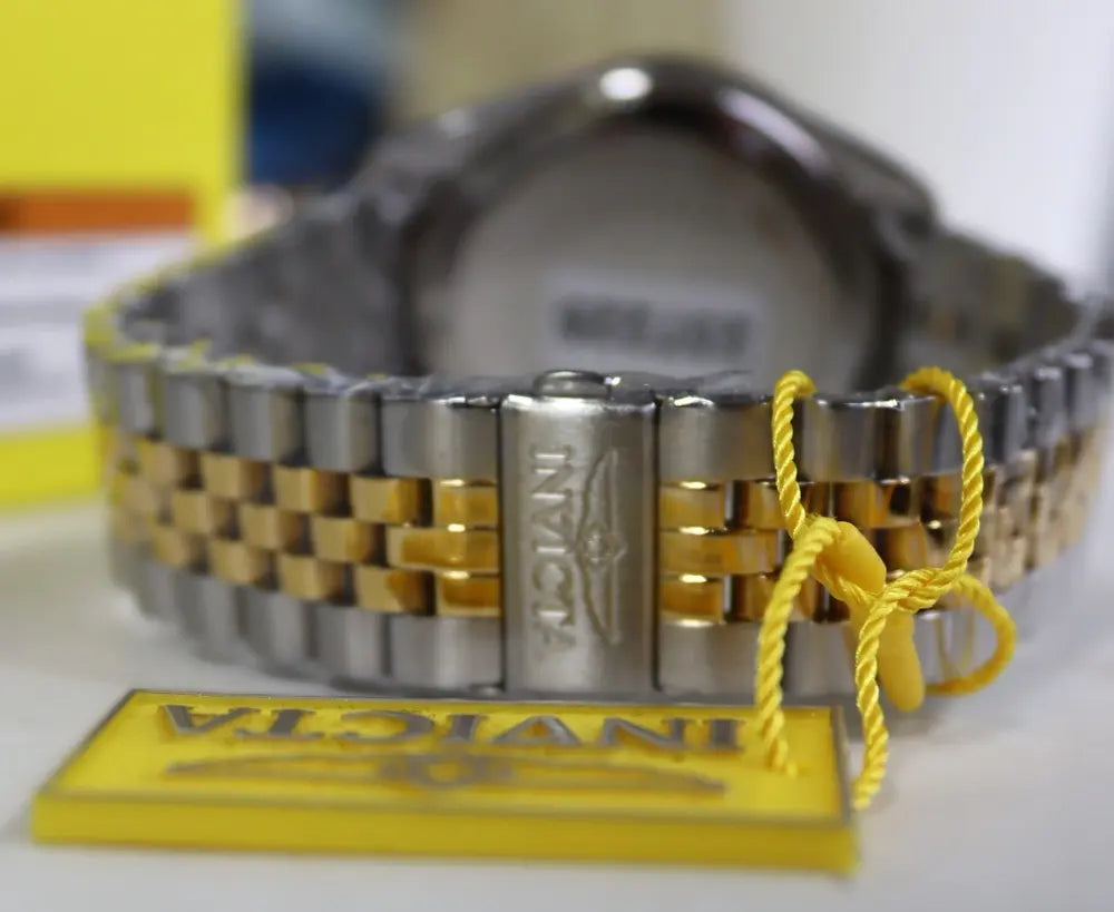 Invicta Specialty Windsor men’s 43mm, gold & steel